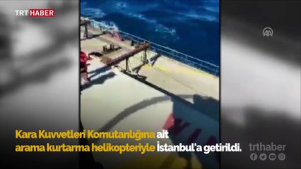 Gemide rahatsızlanan personeli Mehmetçik kurtardı