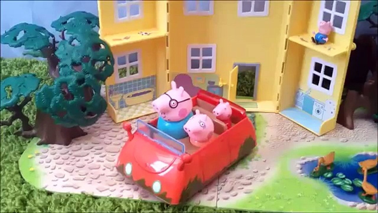 PEPPA PIG VISITS DINOSAUR LAND