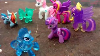 EGG SURPRISE Opening Of My little PONY Mini Toy Collection-Feeding Fish-Playing by Waterfall Fun