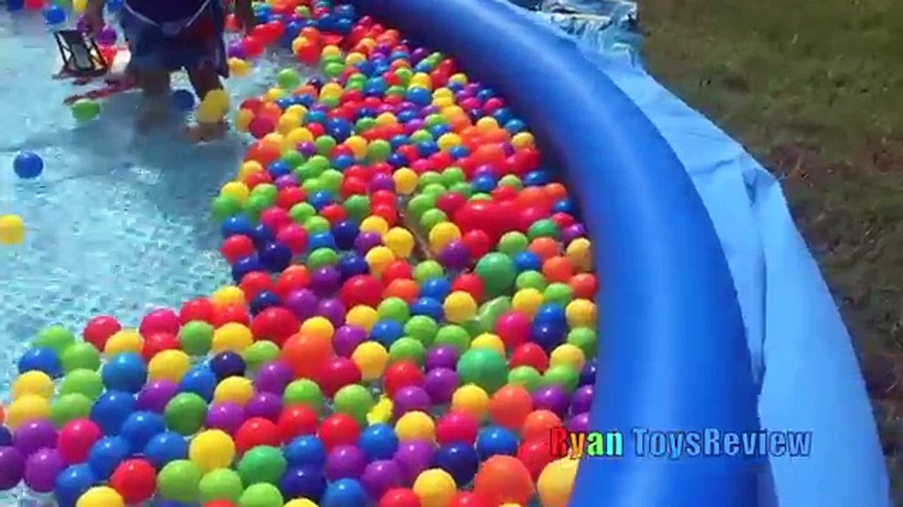 HUGE EGGS HUNT SURPRISE TOYS CHALLENGE in Giant Ball Pit