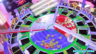 CHUCK E CHEESE Kids FUN Games and Activities Indoor Playground FamilyFun Playhouse for Children