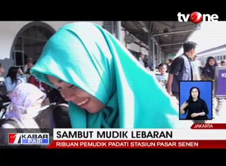 Stasiun Senen Sudah Dipadati Pemudik