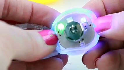 Whats Inside of Stretchy Squishy Stress Toy Balls?