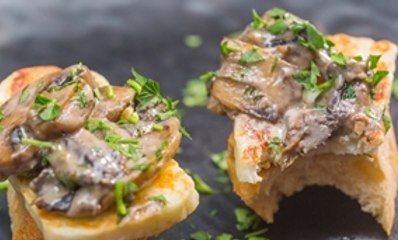 طريقة عمل بروشيتا المشروم بجبن الحلوم