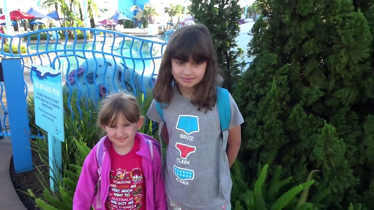 VLOG • DERNIERS JOUR ET BAIGNADE EN FLORIDE !! Art of Animation Hotel - Studio Bubble Tea