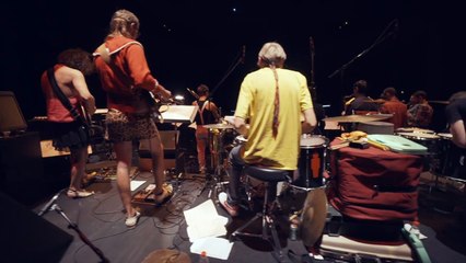 Loic Lantoine  et The Very Big Experimental Toubifri Orchestra