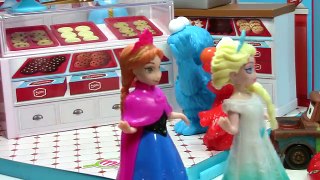 Frozen Elsa and Anna at Miworld Mrs. Fields Cookie Shop with Cookie Monster Peppa Pig