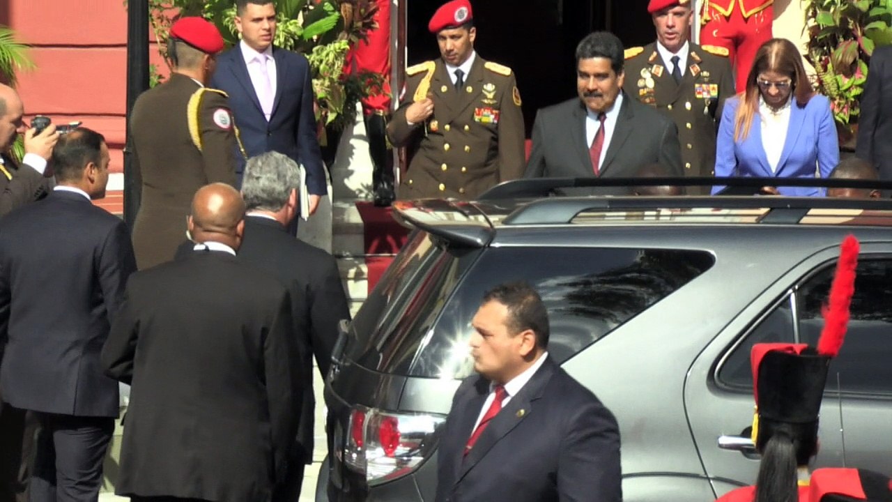 Presidente de Cuba defende Maduro contra sanções