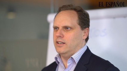 La pizarra de Lacalle: "Los grandes mitos sobre la salida del euro"