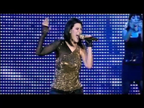 LAURA PAUSINI – MEDLEY POP Barcelona