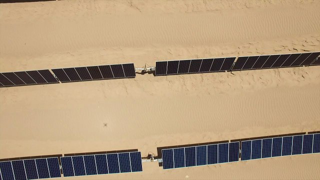 Sea of solar panels turns Mexican desert green
