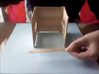 DIY - Popsicle stick house - Κατασκευή: Σπιτάκι με ξυλάκια παγωτού