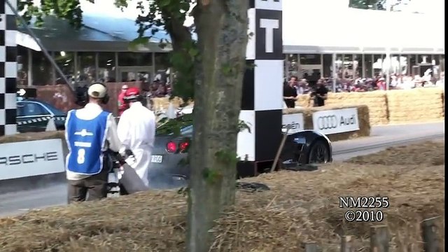 Corvette ZR1 Awesome BURNOUT and Fly By!