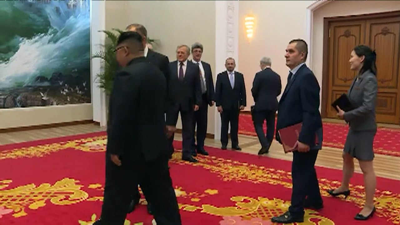 Lavrov invita a líder norcoreano Kim Jong-un a visitar Rusia