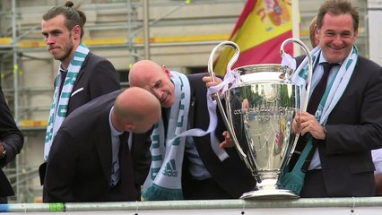 Zidane anuncia que vai deixar o Real Madrid