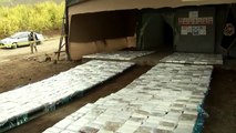 Perú incauta cocaína con imágenes de El Chapo y Pablo Escobar