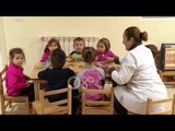 Ora News - Fëmijët pa fëmijëri, raporti: Shqipëria e fundit në rajon
