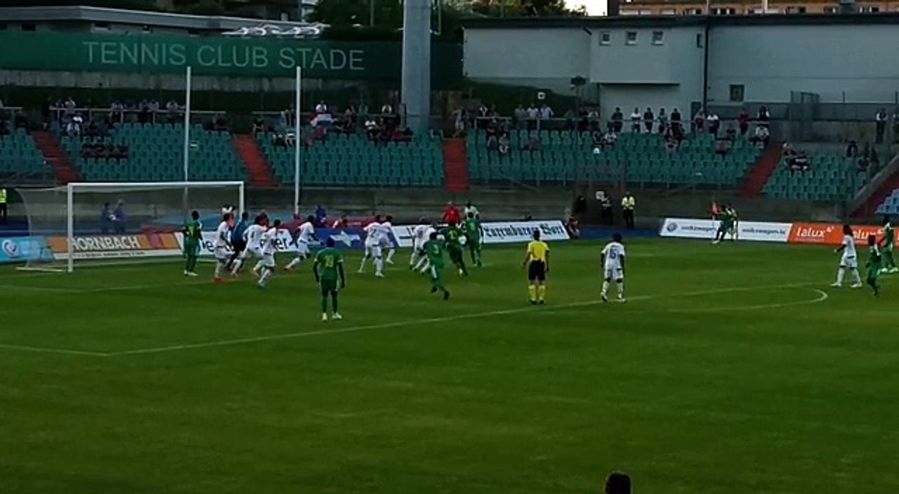 Grosse occasion de Mbaye Niang