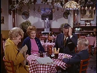 HAZEL ·S03 E31 · Let's Get Away From It All