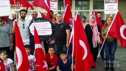 FETÖ'cülere sığınma hakkı veren Yunanistan Almanya'da protesto edildi