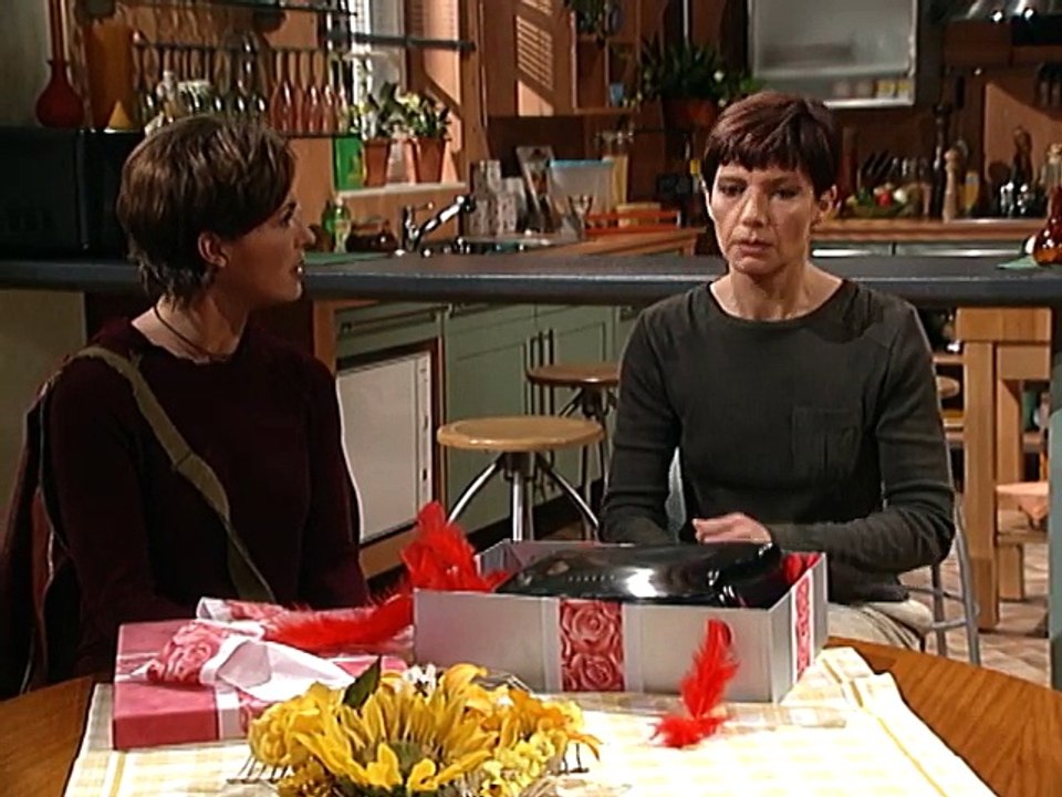 Verbotene Liebe - Folge 1046 - Nina Erika Arno (2)VOSTFR