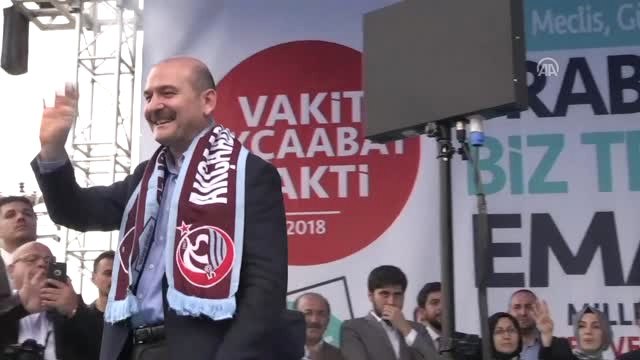 Soylu: Adamlar Birden Bahar Çiçeği, Sevgi Kelebekleri Oldular