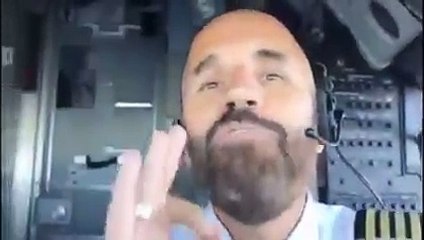 Para brisa de avião trinca em  vôo