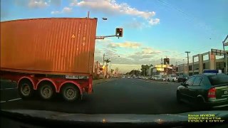 Dash Cam Owners Australia February 2017 On the Road Compilation