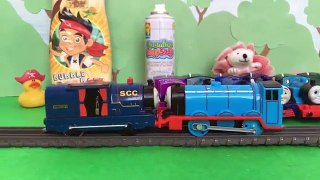 Thomas and Friends Minis Take a Bath - Worlds Strongest Engine, toys for kids