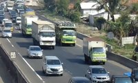 Libur Panjang, Ruas Tol Cikampek Padat