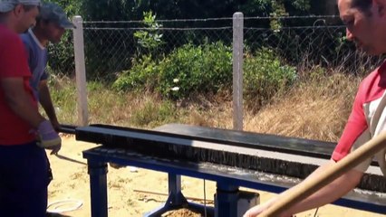 Бизнес идея в гараже. Изготовление бетонных столбиков