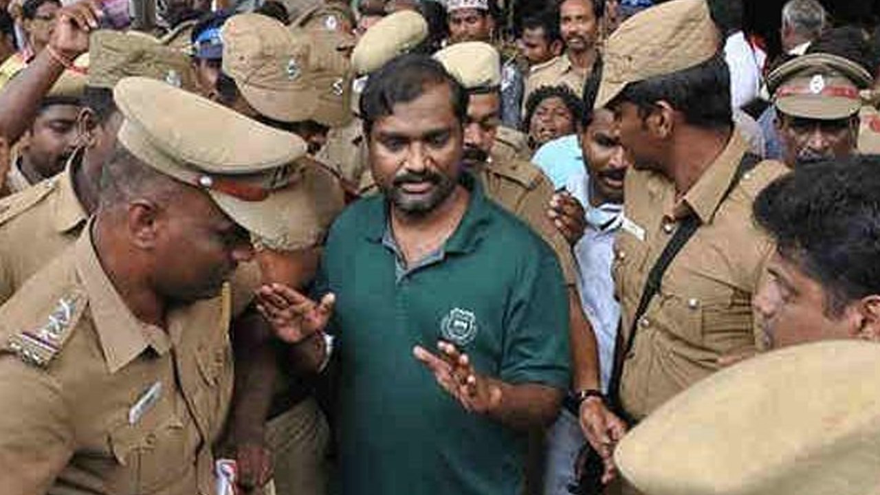 வேல்முருகன் கைது..தமிழக வாழ்வுரிமை கட்சி நிர்வாகி தீக்குளித்து தற்கொலை- வீடியோ