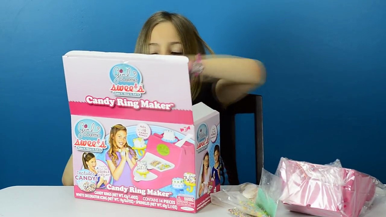 CANDY RING Maker Super Cute DIY Make and Wear Candy Jewelry for Girls Unboxing by PLP TV