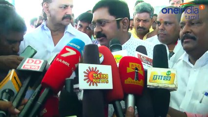 டிடிவி.தினகரனின் வித்தியாசமான செருப்பு காமெடி- வீடியோ