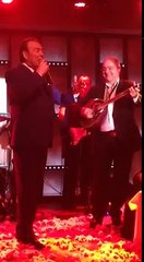 Τόλης Βοσκόπουλος - Δε θα κοιμηθείς - Live 2015 Baraonda