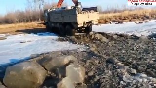 Вывод техники с зимника Конец зимника Наша техника на бездорожье Российские грузовики off-road