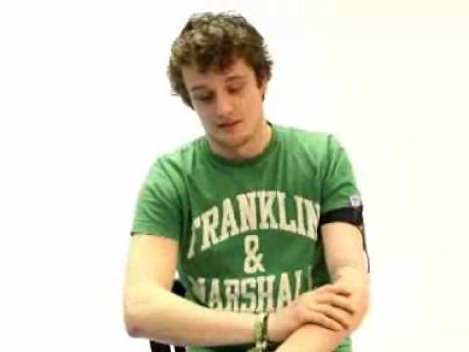 i-Limb false arm moves just by thought power