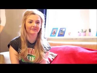Student lives in fear with bizarre phobia - of KETCHUP