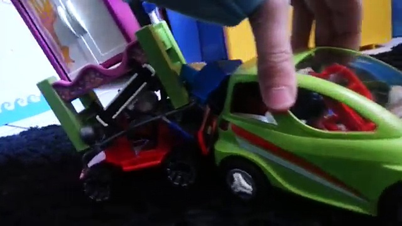 Vacances chez papi et mamie playmobil, vidéo enfant