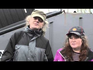 Evicted couple forced to spend Xmas and New Year - in a SKIP