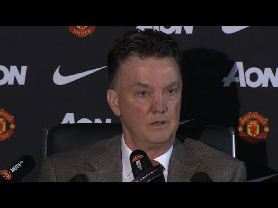Manchester United - Louis van Gaal - Looking For Radamel Falcao Solution