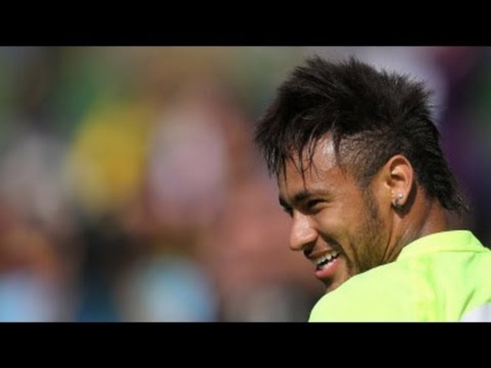 World Cup 2014 - Brazil's Neymar Scores Outrageously Cheeky Penalty