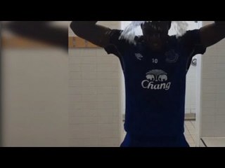 Romelu Lukaku Takes On The ALS 'Ice Bucket Challenge' !!