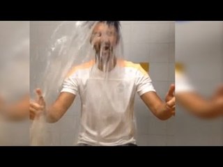David Villa Takes On The ALS 'Ice Bucket Challenge' !!