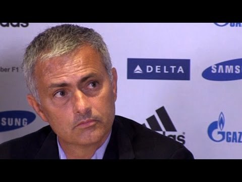 Jose Mourinho - I Know Who First Choice Keeper Will Be & Will Tell Them Sunday - Cech Or Courtois?