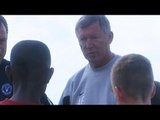 Sir Alex Ferguson Explains The Importance Of Teamwork To 12 Year Old Danny Welbeck In 2003