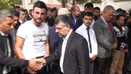 Kucağında çocukla yolda yürüyen babayı öldüren şüpheliler ile ilgili dava açıldı