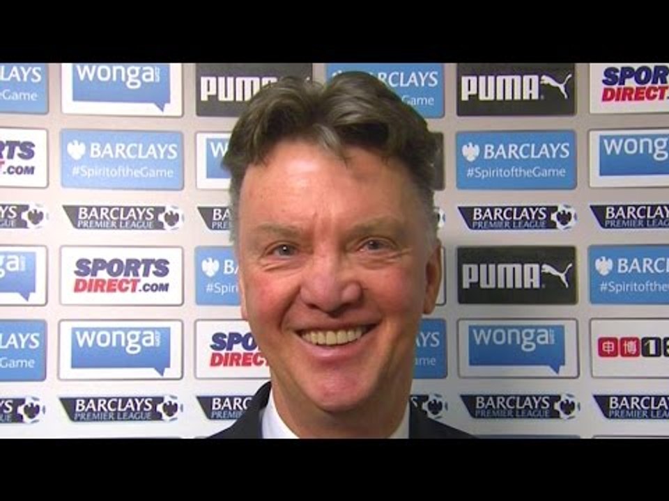 Newcastle 0-1 Manchester United - Louis van Gaal (Long & Very Detailed) Post Match Interview!
