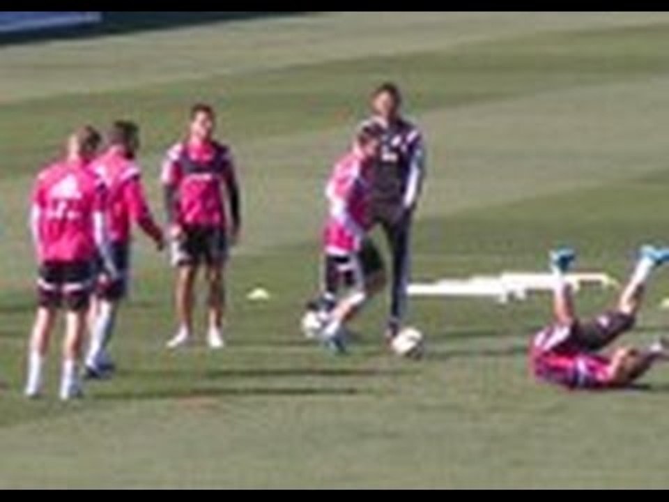 Sergio Ramos Slides Around Like A Wild Bull During Real Madrid Rondos