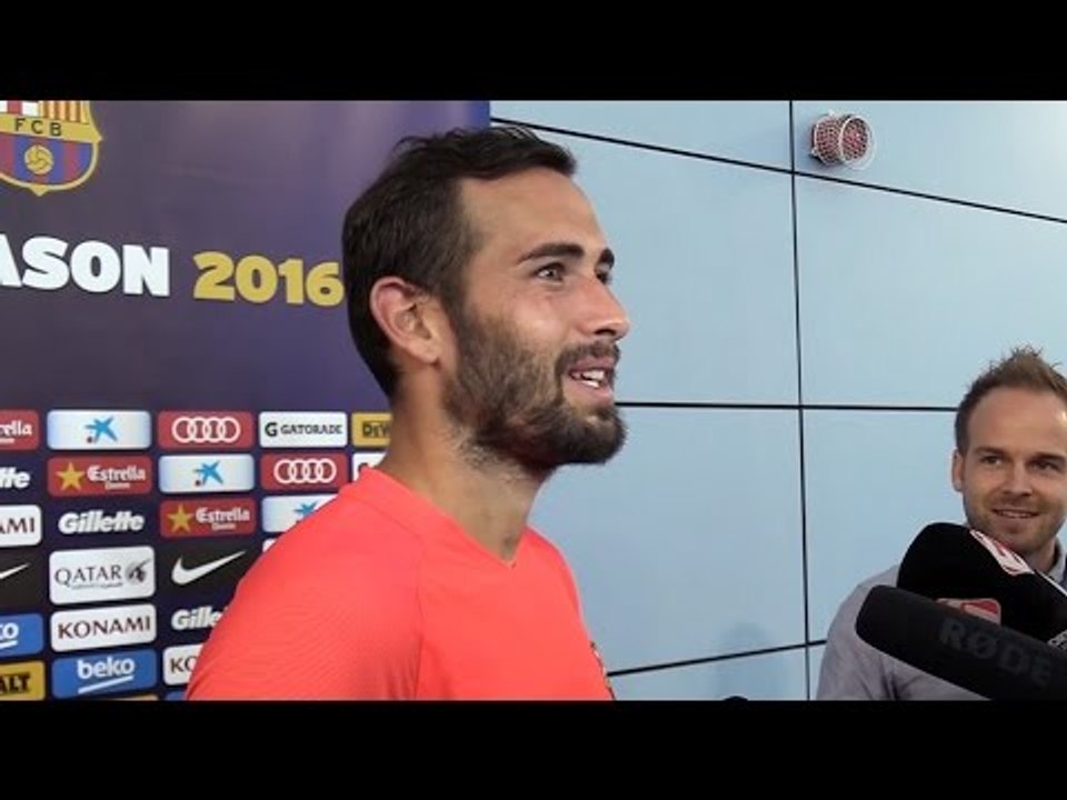 Barcelona's Aleix Vidal Talks About Pep Guardiola & Lionel Messi